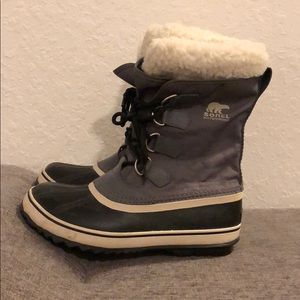 Sorel waterproof winter boots